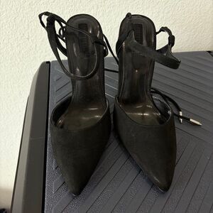 Forever 21 Black Suede Lace-Up Pointed Toe Stiletto Heels Size 7.5